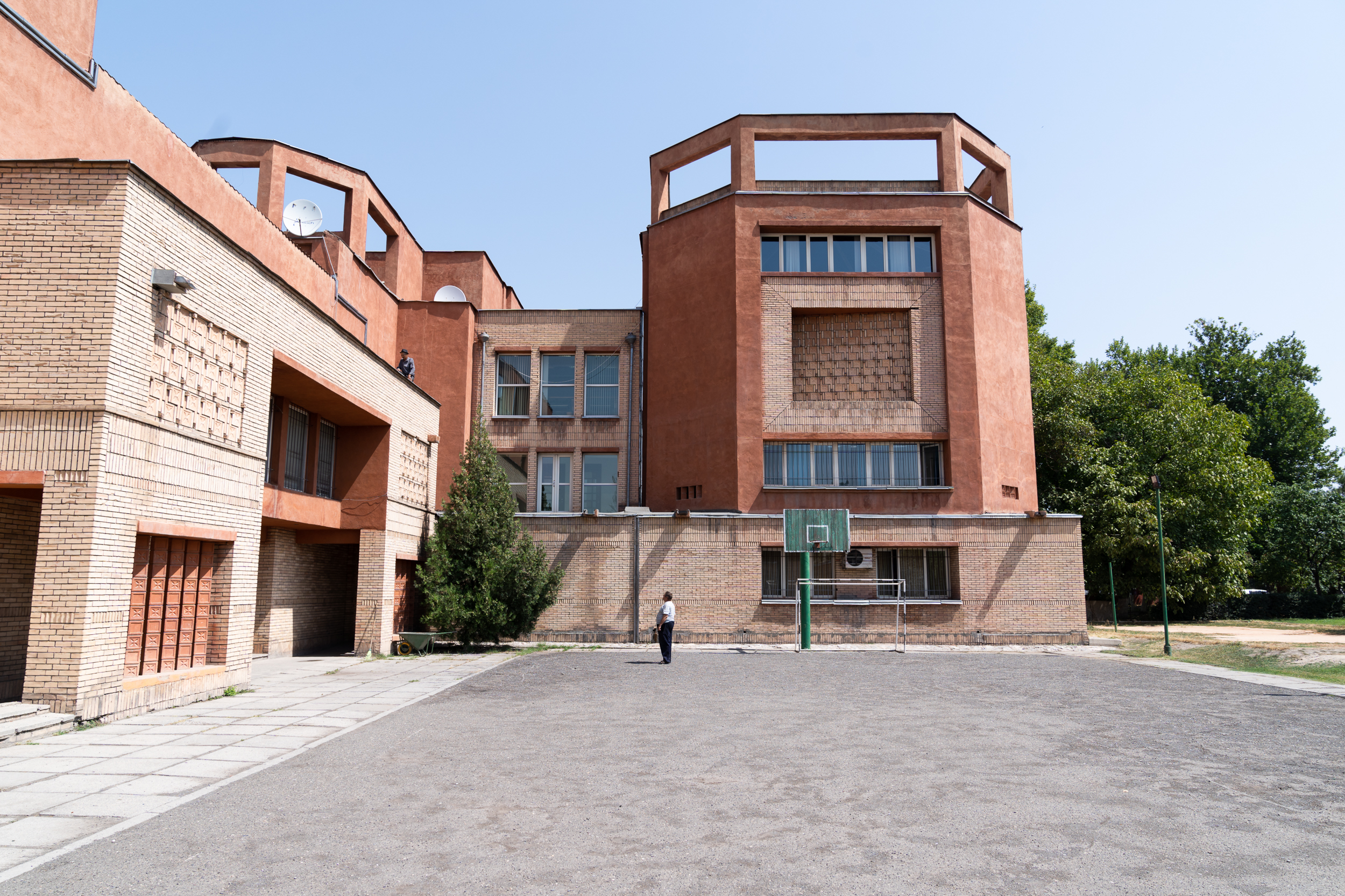 Aga Khan School Osh (1)