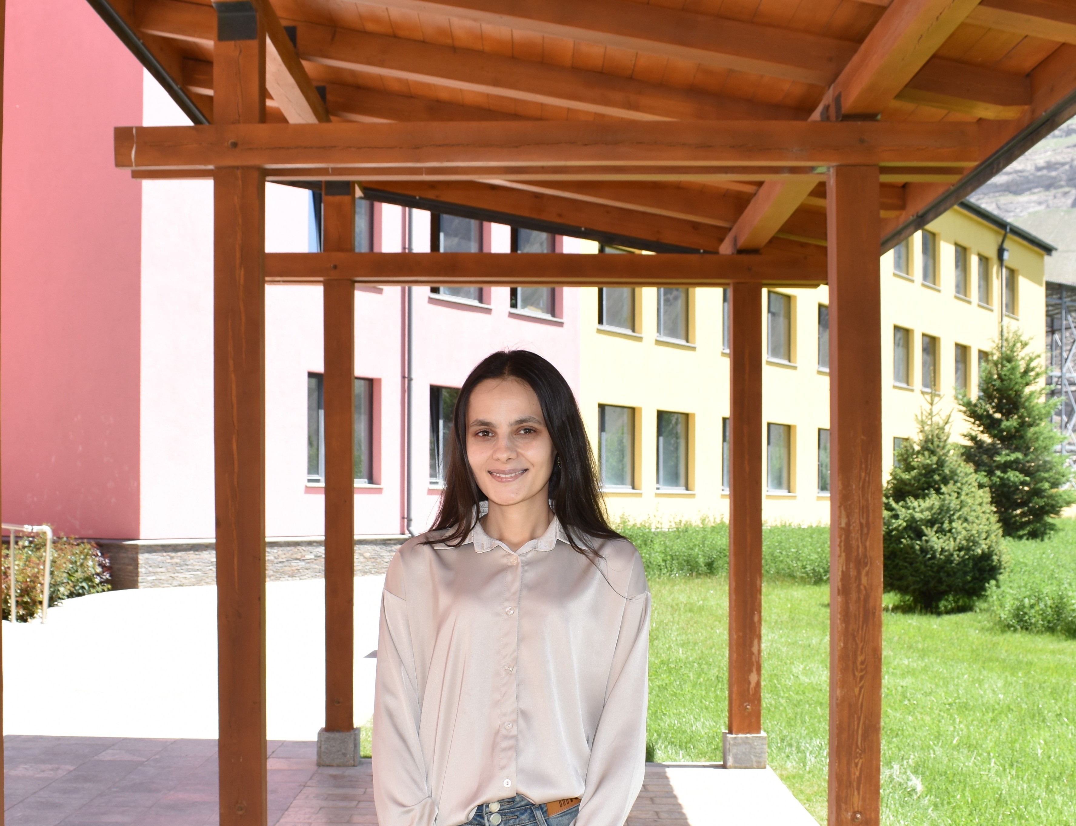 Nazarkhotun Anoyatshoeva